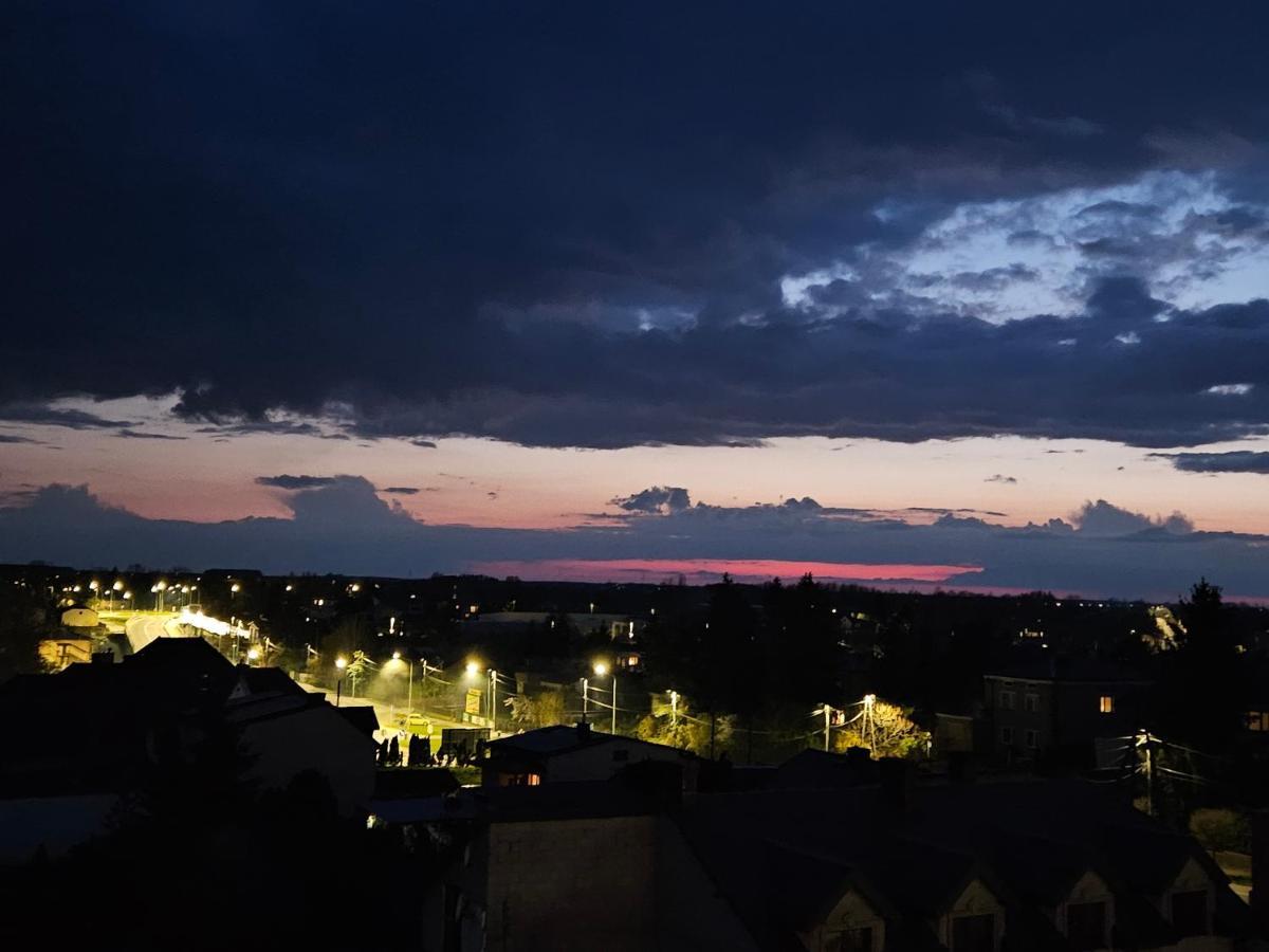 Sloneczny Apartament Warka Buitenkant foto